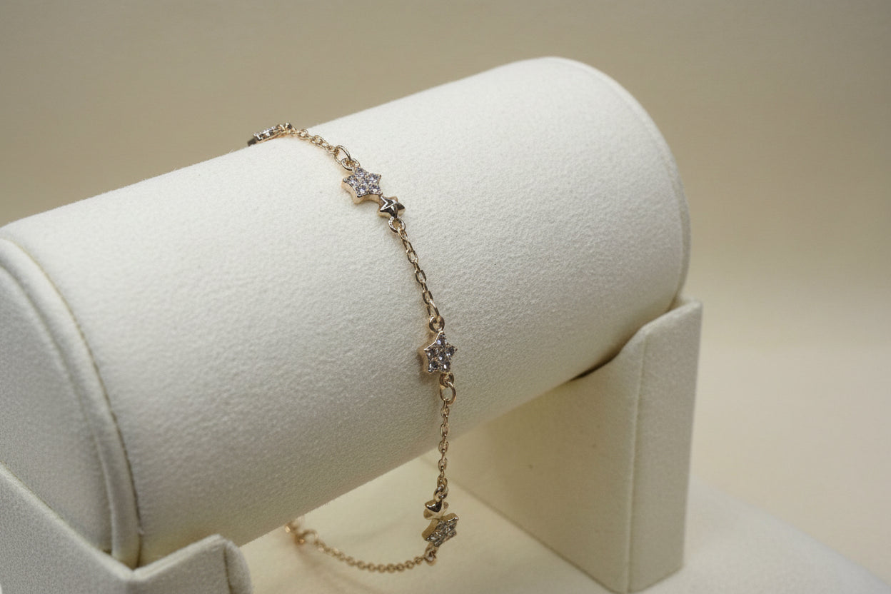 Dainty Star Charm Bracelet Gold Plated S925 Sterling Silver Zircon for Everyday Sparkle