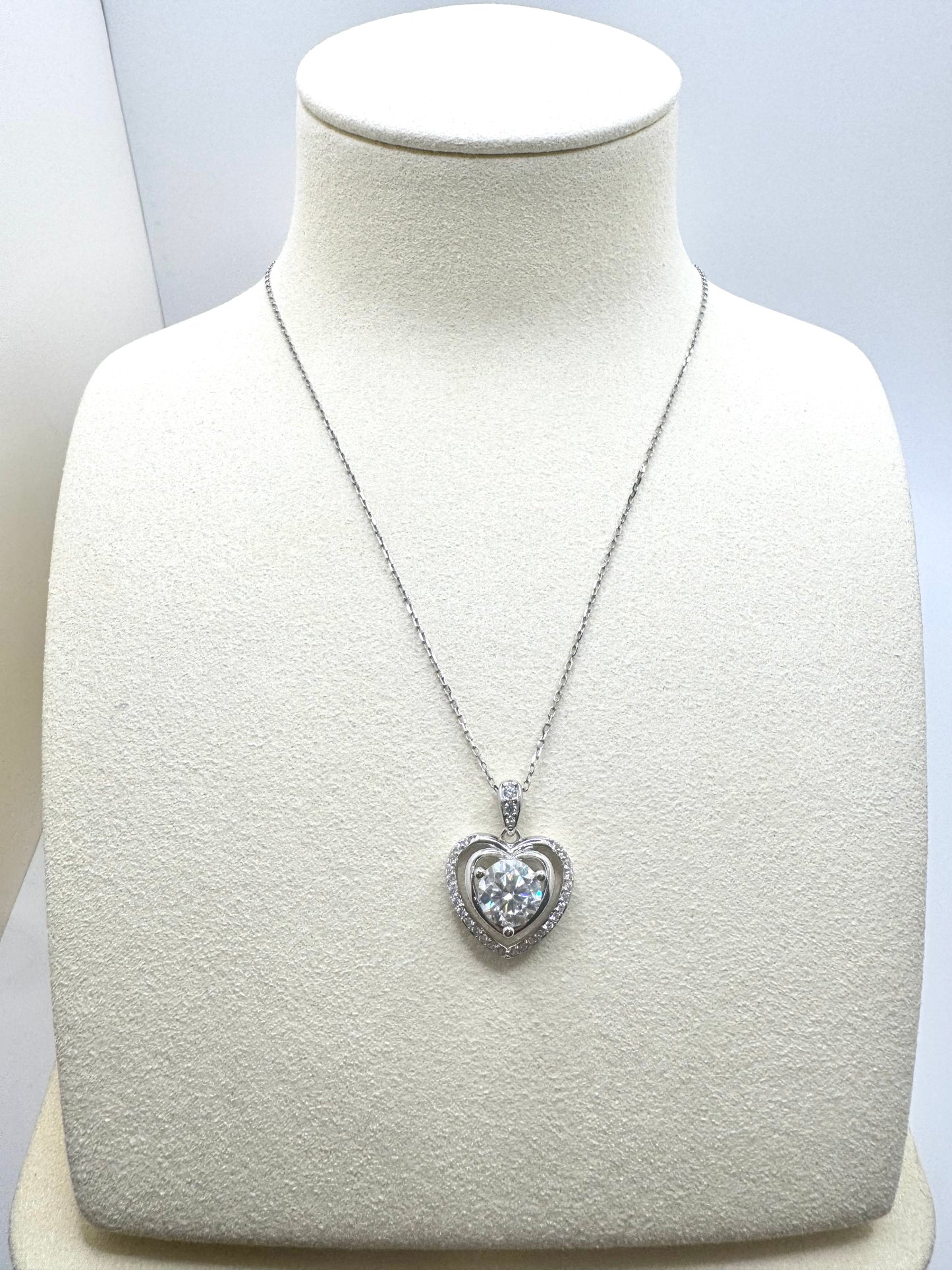 Luxury Double Heart Moissanite Pendant Necklace in S925 Sterling Silver