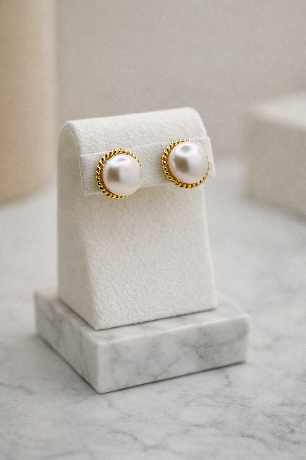 Medium Classic Freshwater Pearl Rope Stud Earrings – S925 Sterling Silver